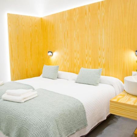 Kalidas Hostel Suites 卡尔达斯·德·雷斯 外观 照片