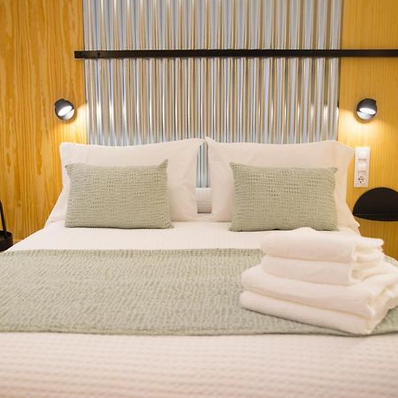 Kalidas Hostel Suites 卡尔达斯·德·雷斯 外观 照片
