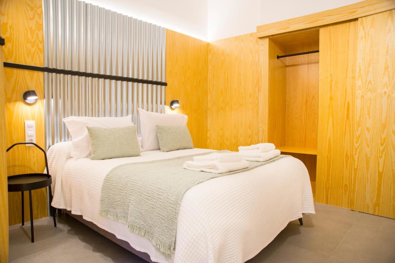 Kalidas Hostel Suites 卡尔达斯·德·雷斯 外观 照片