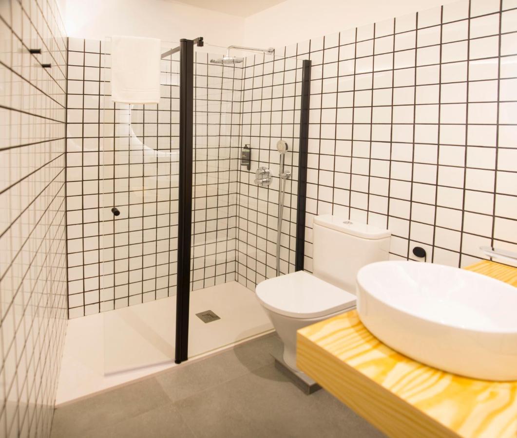 Kalidas Hostel Suites 卡尔达斯·德·雷斯 外观 照片